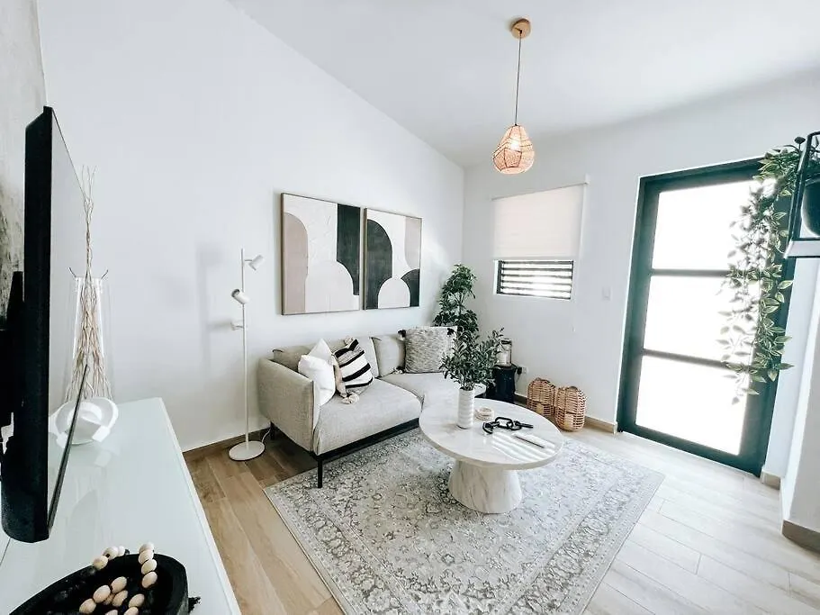 Stylish Comfy Boho Style Home W/ Parking@ San Juan Villa